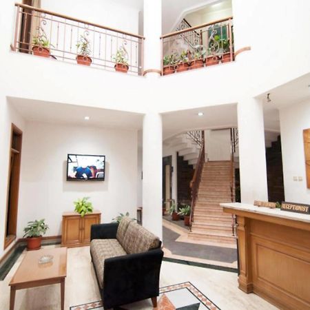 Corsica Hotel Бандунг Экстерьер фото
